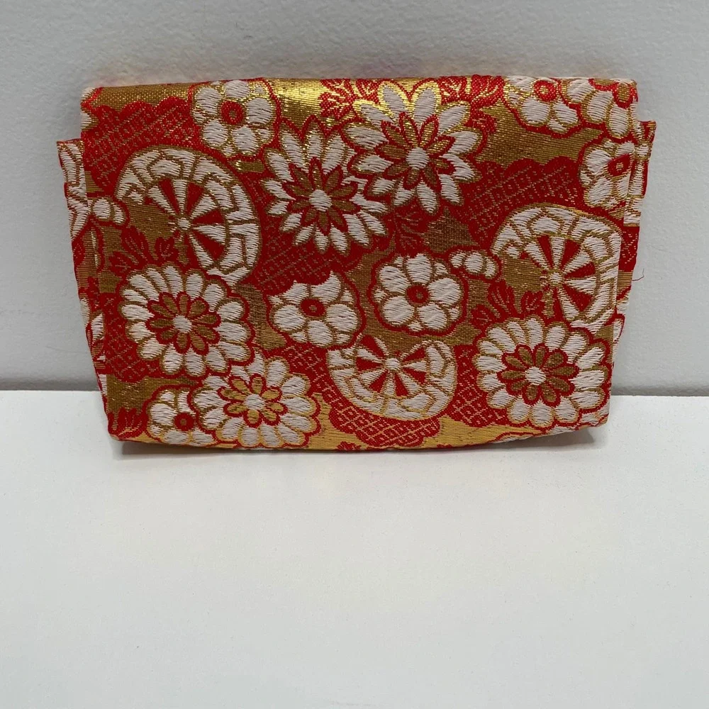 Vintage Taiyo Pearls Tokyo Red Gold Brocade Jewelry Pouch Snap Case Japan